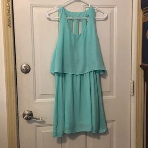2 Summer Dresses from Rue 21 SZ M 👗👗💋🛍⚜️